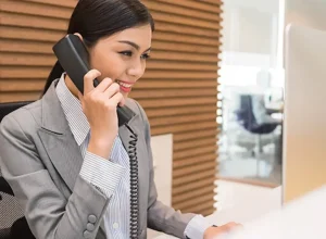 Recepcionista-1-e1751565836782.webp.webp